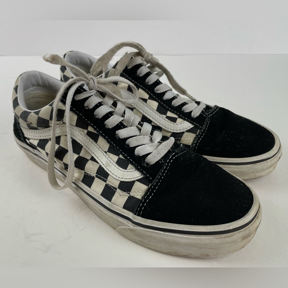 Vans Old Skool Checkered Shoes Men’s 6.5 Women’s 8